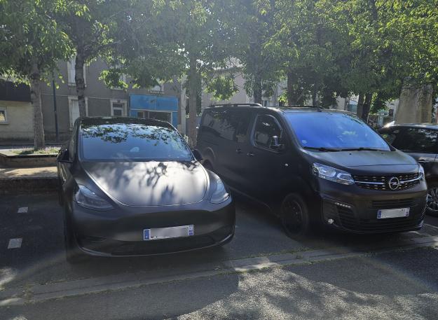 Photo véhicule TRANSPORTS DEFFEE