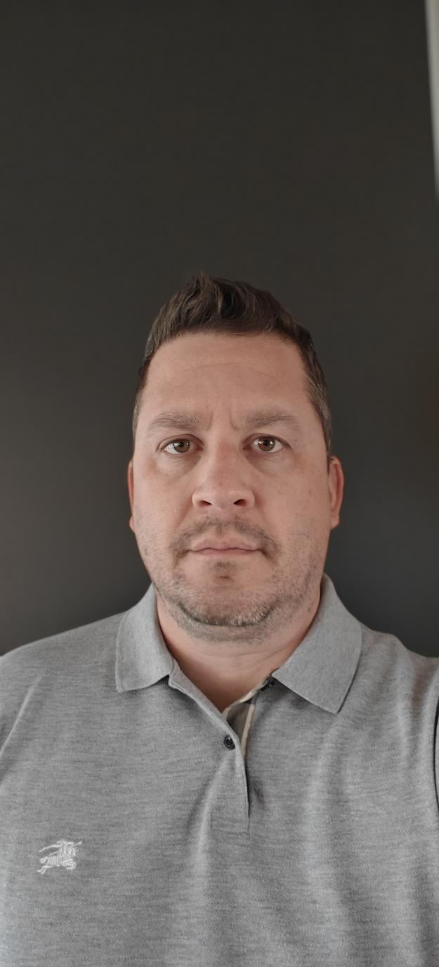 Votre Taxi à Saint-Laurent-des-Vignes - photo.