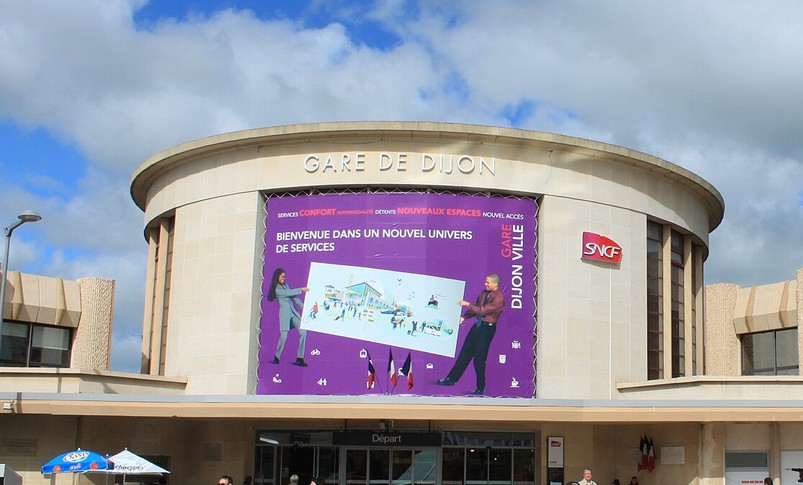 Photo_image : Gare TGV de Dijon, accessible en TAXI ou VTC ➤ Portail-annuaire ALLO ! TAXI'CAB