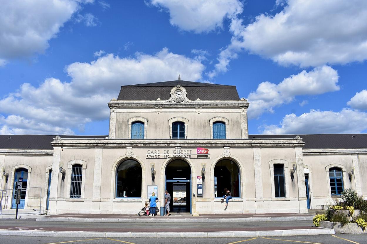 Photo_image_Gare SNCF de Guéret (23), accessible en TAXI ou VTC ➤ Portail-annuaire ALLO ! TAXI'CAB