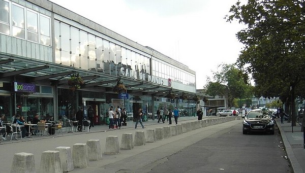 Vue de la gare SNCF de Nantes 44, accessible en TAXI ou VTC / Portail-annuaire ALLO ! TAXI'CAB
