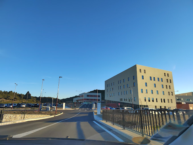 Vue de l'Hôpital Privé du Grand Narbonne (11), accessible en TAXI ou VTC Allo!Taxi'Cab