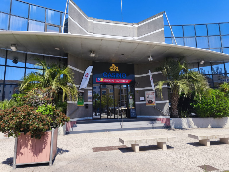 Vue du Casino de Sète, accessible en TAXI ou VTC Allo!Taxi'Cab